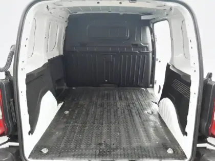 Photo 27 Peugeot Partner  FOURGON M 650 KG BLUEHDI 100 S&S BVM6