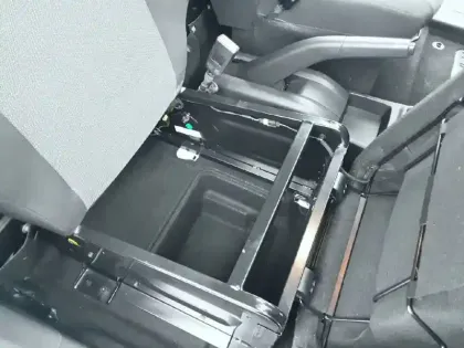 Photo 43 Peugeot Partner  FOURGON M 650 KG BLUEHDI 100 S&S BVM6