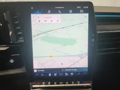 Photo 13 Renault Espace  E-Tech full hybrid 200 GSR2