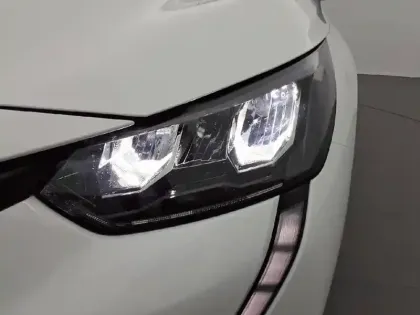 Photo 15 Peugeot 208  PureTech 75 S&S BVM5