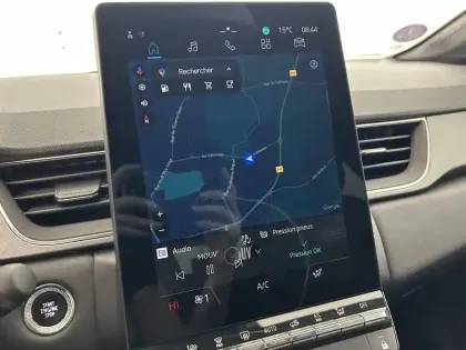 Photo 23 Renault Captur  E-Tech full hybrid 145 ch