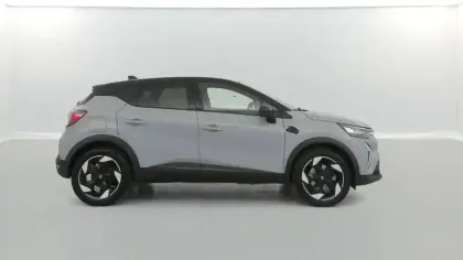 Photo 5 Renault Captur  E-Tech full hybrid 145 ch