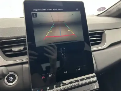 Photo 19 Renault Captur  E-Tech full hybrid 145 ch