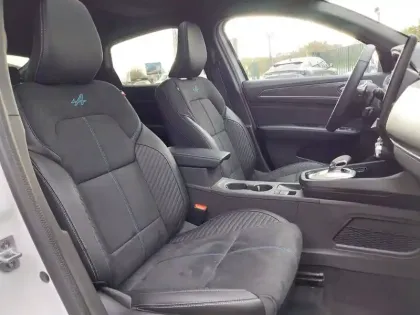 Photo 53 Renault Arkana  TCe 160 EDC - 23