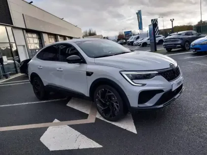 Photo 46 Renault Arkana  TCe 160 EDC - 23