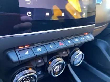 Photo 61 Renault Arkana  TCe 160 EDC - 23