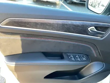 Photo 51 Renault Arkana  TCe 160 EDC - 23