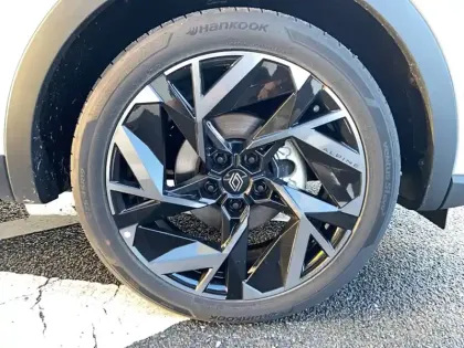 Photo 35 Renault Arkana  TCe 160 EDC - 23