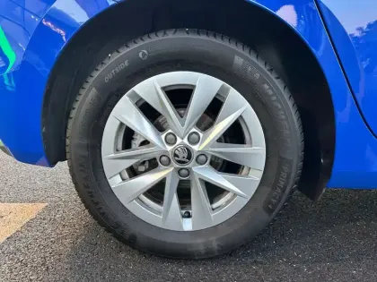 Photo 16 Skoda Fabia  1.0 TSI 95 ch EVO 2 BVM5