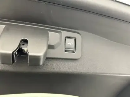 Photo 29 Renault Austral  E-Tech hybrid 200