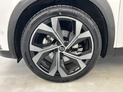 Photo 27 Renault Austral  E-Tech hybrid 200