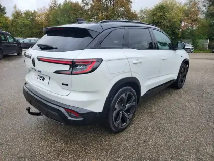 Photo 3 Renault Austral  E-Tech hybrid 200