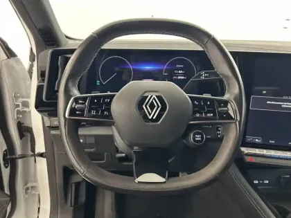Photo 24 Renault Austral  E-Tech hybrid 200