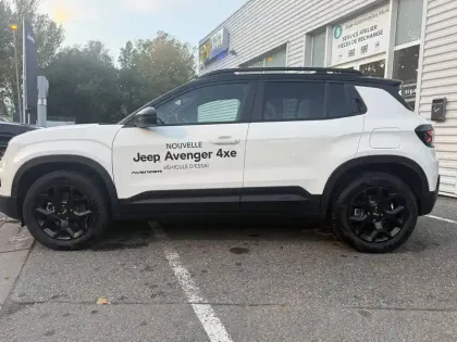Photo 47 Jeep Avenger  1.2 Turbo T3 145 ch e-Hybrid BVR6 4xe