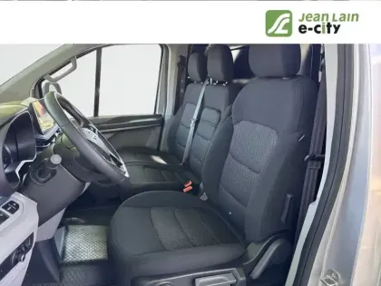 Photo 8 Maxus Deliver7  FOURGON L2H1 2.0D 150 CH