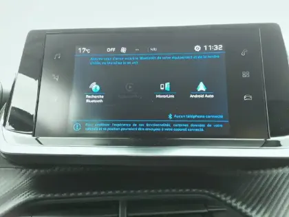 Photo 20 Peugeot 2008  PureTech 130 S&S EAT8