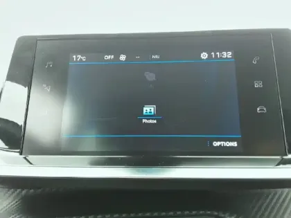 Photo 19 Peugeot 2008  PureTech 130 S&S EAT8