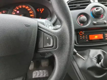 Photo 31 Renault Kangoo  Blue dCi 80