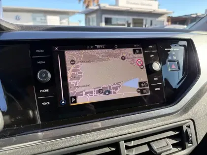 Photo 12 Volkswagen Polo  1.0 TSI 95 S&S DSG7