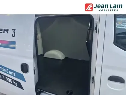 Photo 16 Maxus eDeliver3 E-DELIVER3 FOURGON L1H1 50 KWH