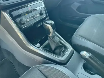 Photo 80 Volkswagen T-cross  1.0 TSI 115 Start/Stop DSG7