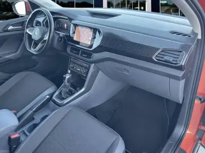 Photo 47 Volkswagen T-cross  1.0 TSI 115 Start/Stop DSG7