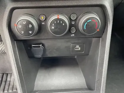 Photo 22 Dacia Jogger  ECO-G 100 5 places