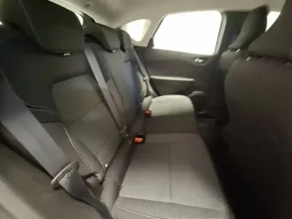 Photo 23 Renault Captur  E-Tech 145 - 21