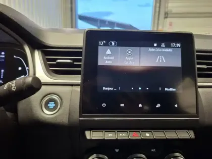 Photo 33 Renault Captur  E-Tech 145 - 21