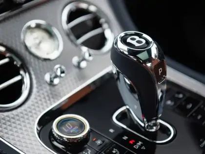 Photo 26 Bentley Continental  GT V8 4.0 550 ch BVA