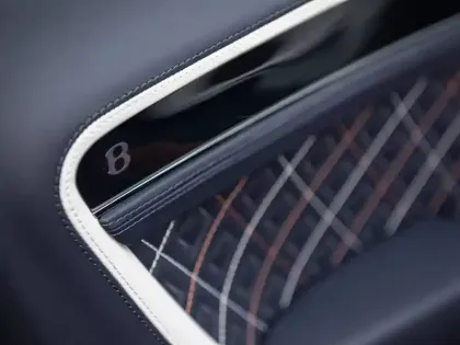 Photo 18 Bentley Continental  GT V8 4.0 550 ch BVA