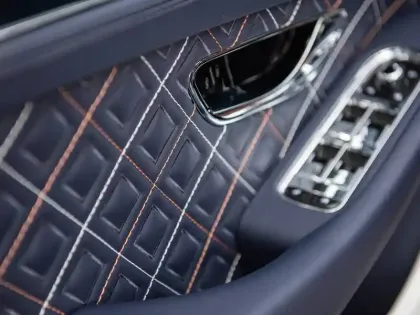 Photo 19 Bentley Continental  GT V8 4.0 550 ch BVA