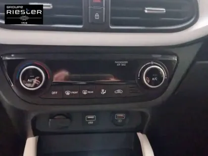 Photo 15 Hyundai I10  1.0 67 ECO