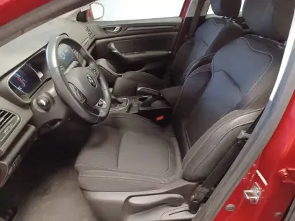 Photo 91 Renault Megane Mégane IV Berline Blue dCi 115