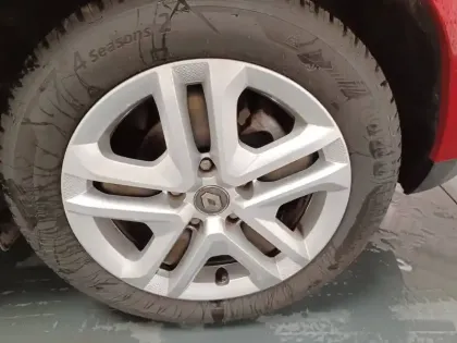 Photo 8 Renault Megane Mégane IV Berline Blue dCi 115