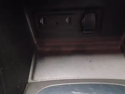 Photo 72 Renault Megane Mégane IV Berline Blue dCi 115