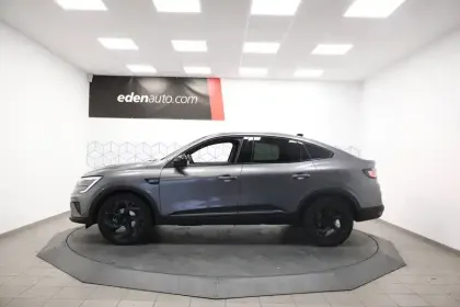 Photo 17 Renault Arkana  E-Tech full hybrid 145 GSR2