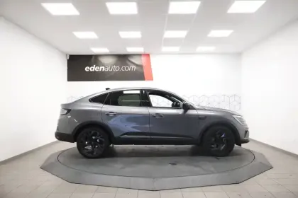 Photo 19 Renault Arkana  E-Tech full hybrid 145 GSR2