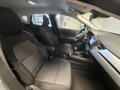 Photo 11 Renault Captur  TCe 90 - 21