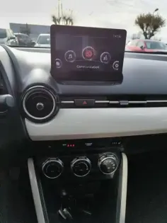 Photo 14 Mazda 2 Mazda 1.5L e-SKYACTIV G M Hybrid 90ch