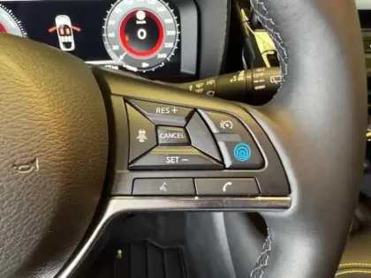 Photo 28 Nissan Juke  HYBRID 143