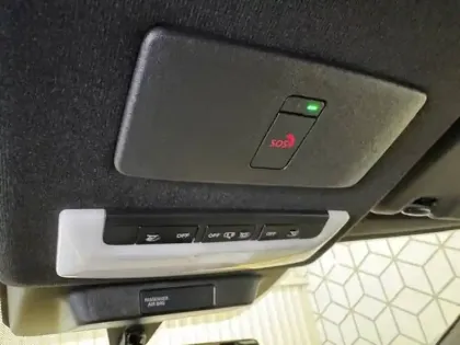 Photo 35 Nissan Juke  HYBRID 143