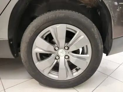 Photo 9 Peugeot 2008  BlueHDi 100ch BVM6