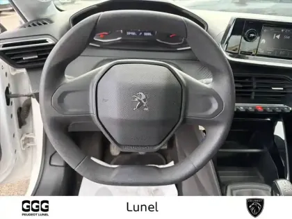 Photo 12 Peugeot 208  PureTech 75 S&S BVM5