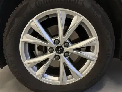 Photo 5 Audi Q3  Sportback 35 TFSI 150 ch S tronic 7