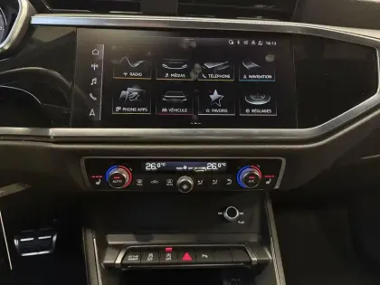 Photo 18 Audi Q3  Sportback 35 TFSI 150 ch S tronic 7