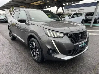 Photo 2 Peugeot 2008  PureTech 130 S&S EAT8