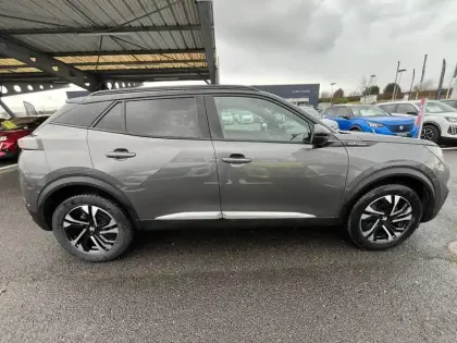 Photo 3 Peugeot 2008  PureTech 130 S&S EAT8