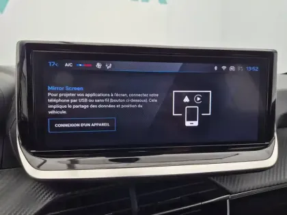 Photo 33 Peugeot 208  PureTech 75 S&S BVM5