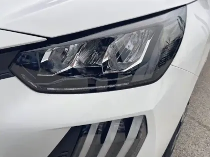 Photo 81 Peugeot 208  PureTech 75 S&S BVM5